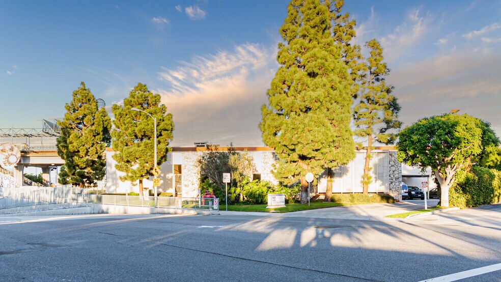 Primary Photo Of 750 S Douglas St, El Segundo Flex For Lease