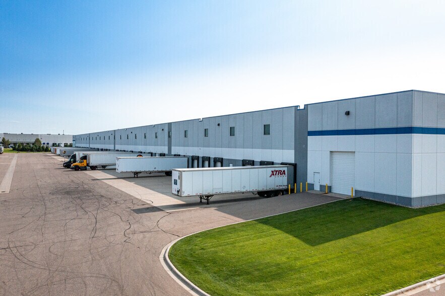 More Photos Of 5651 Innovation Blvd, Shakopee Warehouse For Lease
