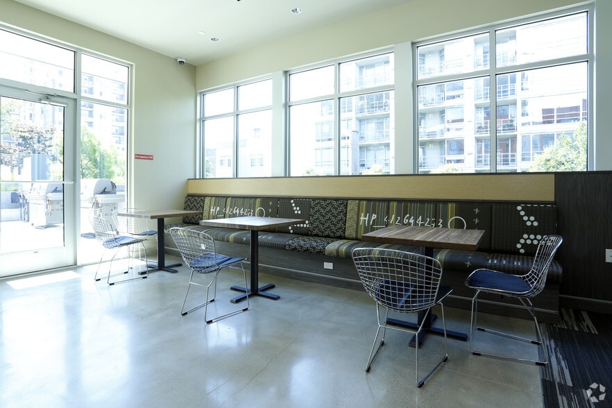 More Photos Of 2900 1st Ave, Seattle Apartments For Lease