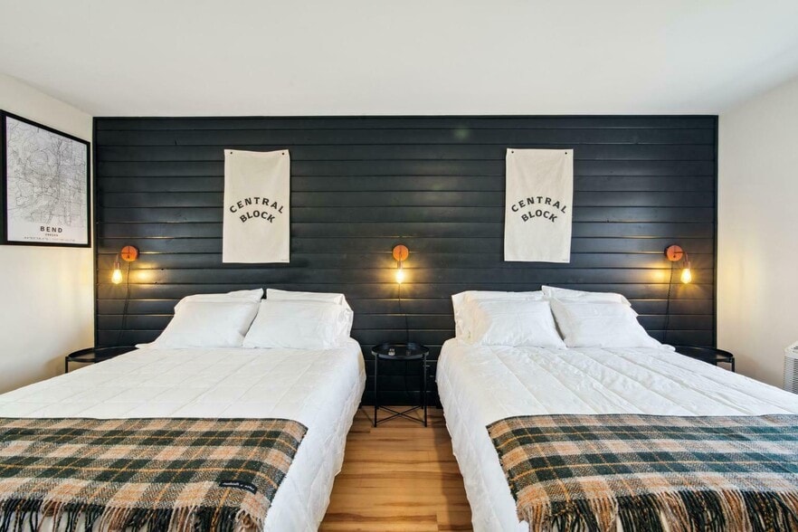 More Photos Of 2359 NE Division St, Bend Hotel For Sale