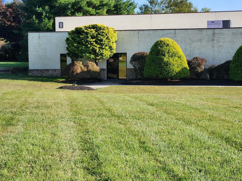 More Photos Of 1 Linda Ln, Vincentown Light Distribution For Lease