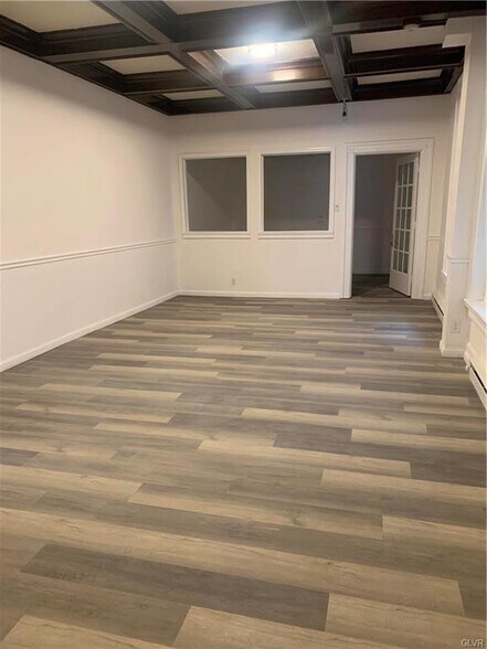 More Photos Of 1119 W Hamilton St, Allentown Office Residential For Lease