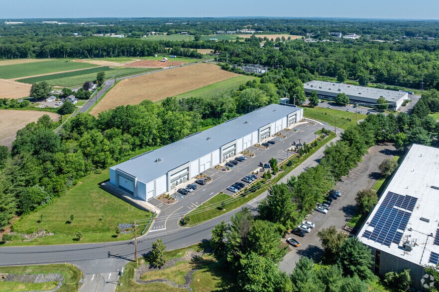 More Photos Of 1 Industrial Ct, Freehold Industrial For Lease