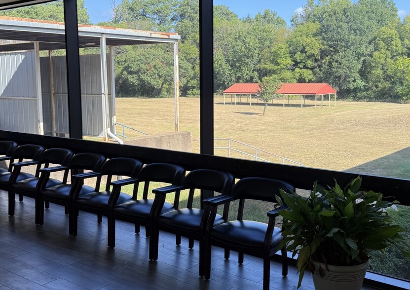 More Photos Of 501 Pine Tree Rd, Longview Schools For Sale