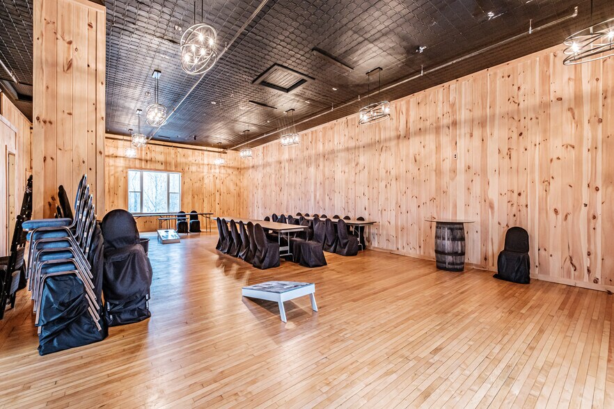 More Photos Of 184 Route 108, Rumford Freestanding For Sale