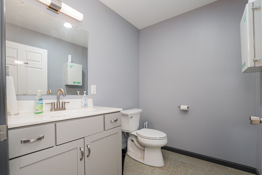 More Photos Of 11801 OH-128, Harrison Office For Sale