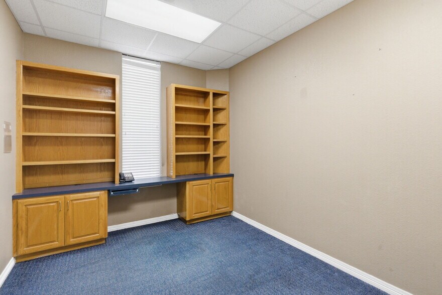 More Photos Of 129 Ranch House rd, Willow Park Specialty For Sale