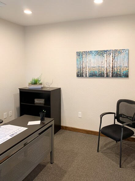 Primary Photo Of 400 E Kettleman Ln, Lodi Unknown For Lease