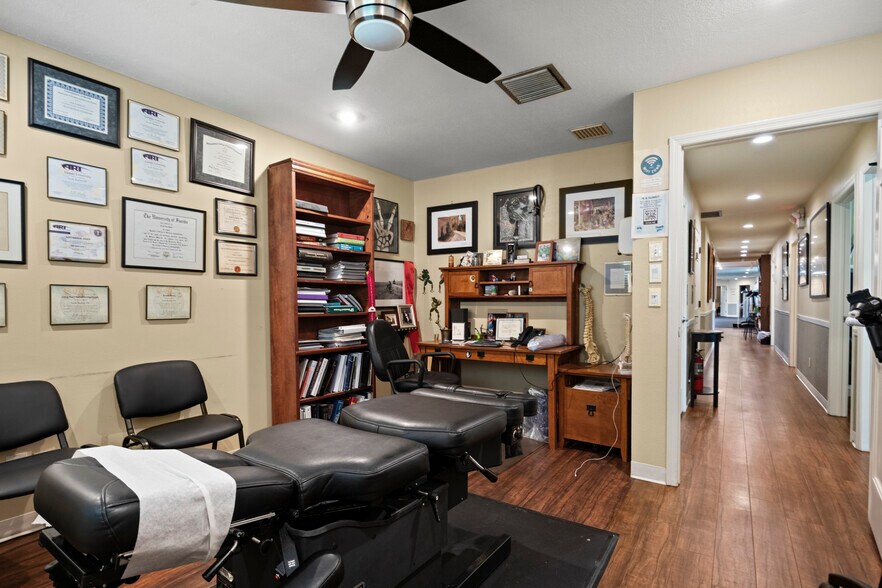 More Photos Of 1700 Dr. Martin Luther King, Jr. St N, Saint Petersburg Medical For Sale
