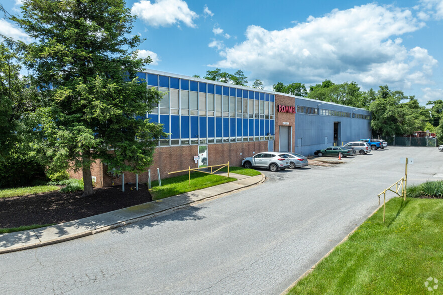 Primary Photo Of 601 Nursery Rd, Linthicum Warehouse For Sale