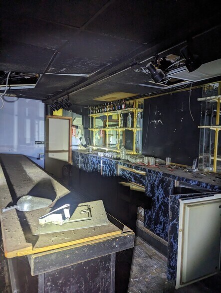 More Photos Of 7925 Nevada Ave, Hammond Freestanding For Sale