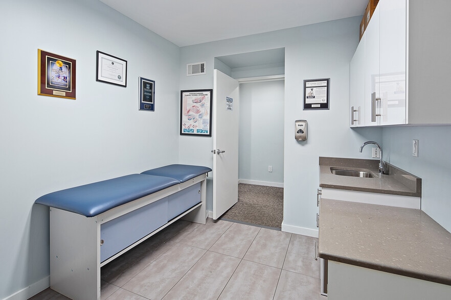 More Photos Of 130 E 67th St, New York Apartments For Sale