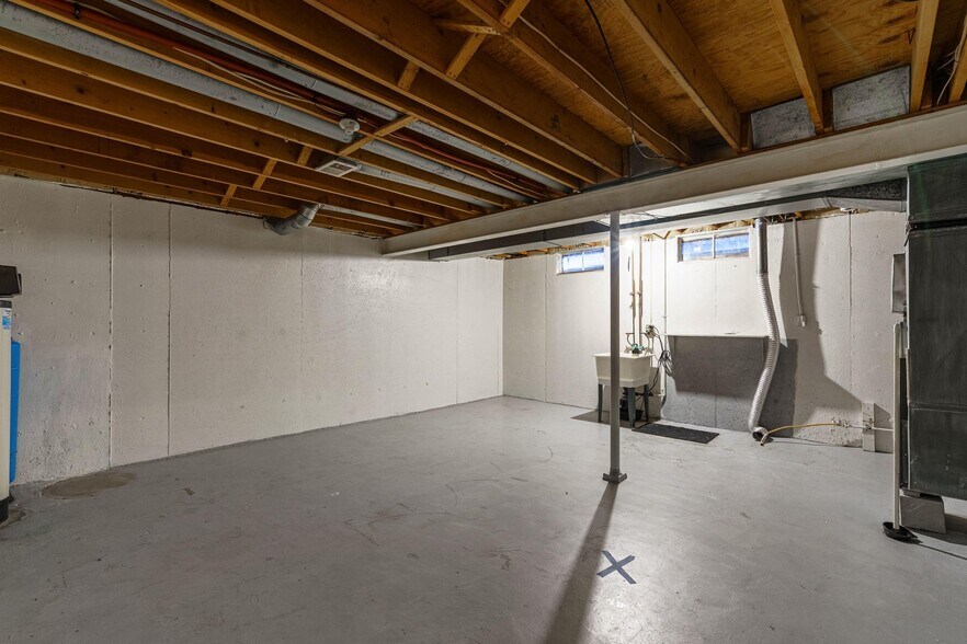 More Photos Of 223 Summit Rdg, White Lake Apartments For Sale