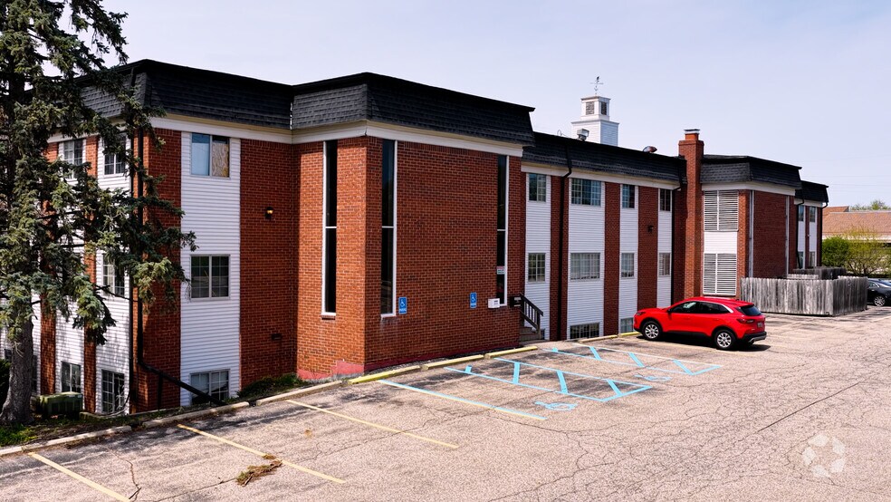 Primary Photo Of 32969 Hamilton Ct, Farmington Hills Office For Sale