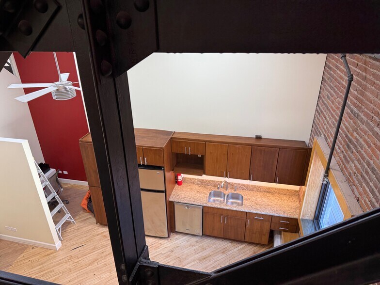 More Photos Of 1425 Market St, Denver Office For Sale