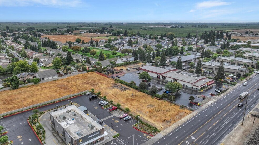 More Photos Of 1970 McHenry Ave, Escalon Land For Sale