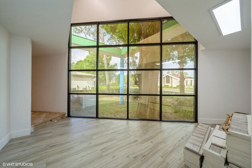 More Photos Of 3333 20th St, Vero Beach Medical For Sale