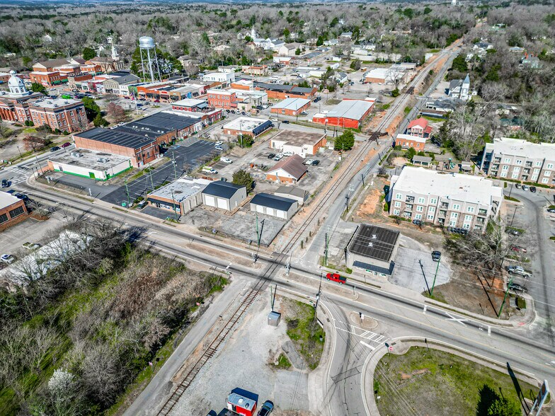 More Photos Of 201 E Sumter St, Eatonton Office Residential For Sale