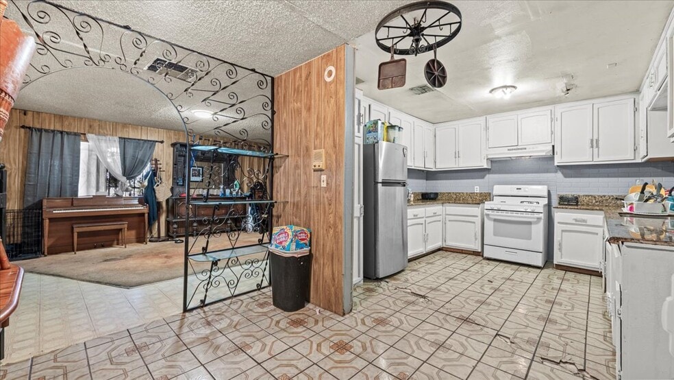 More Photos Of 1144 S Washington Ave, San Bernardino Land For Sale