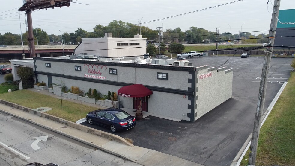 Primary Photo Of 3109 S Yale Ave, Tulsa Restaurant For Sale