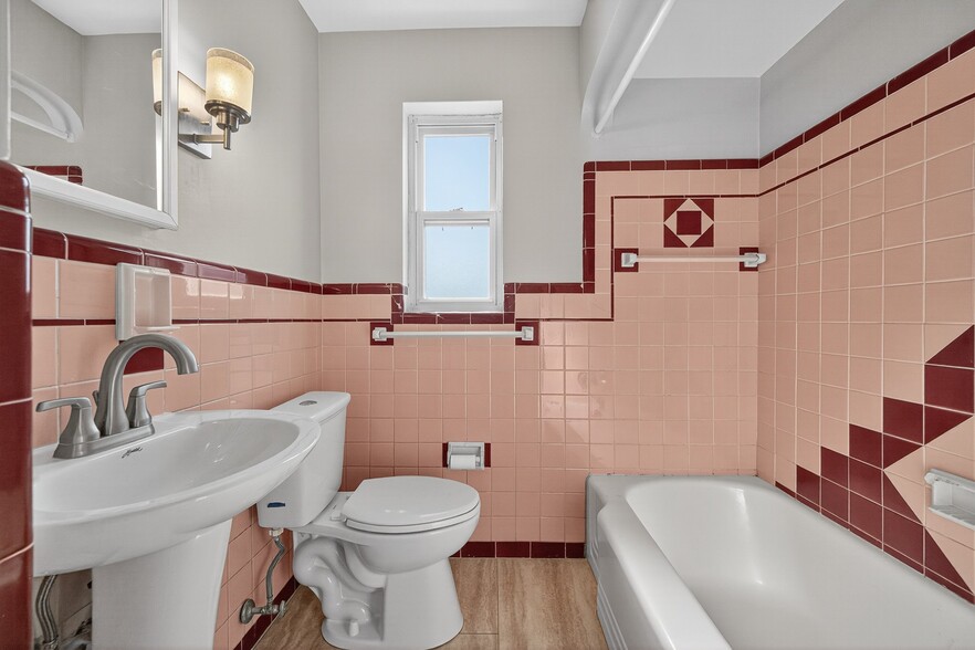 More Photos Of 5709 Cheviot Rd, White Oak Office For Sale