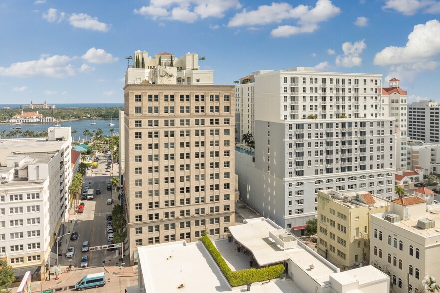 More Photos Of 224 Datura St, West Palm Beach Office For Lease