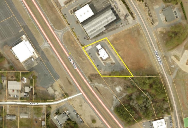 More Photos Of 3590 Cobb Pky NW, Acworth Office For Sale