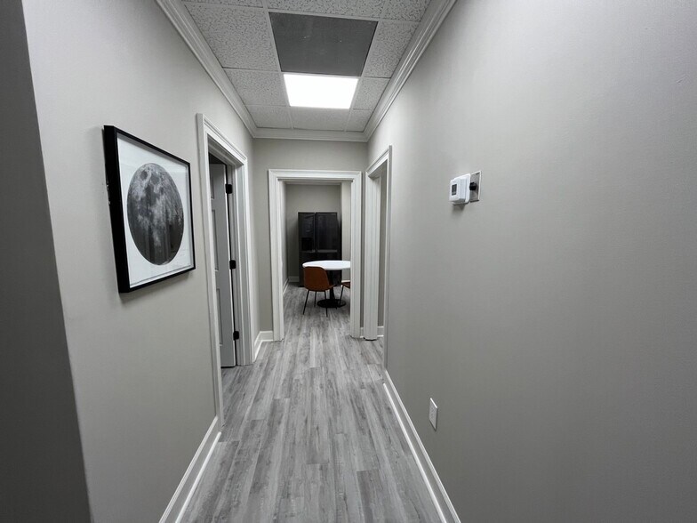More Photos Of 750 Hammond Dr NE, Atlanta Unknown For Sale
