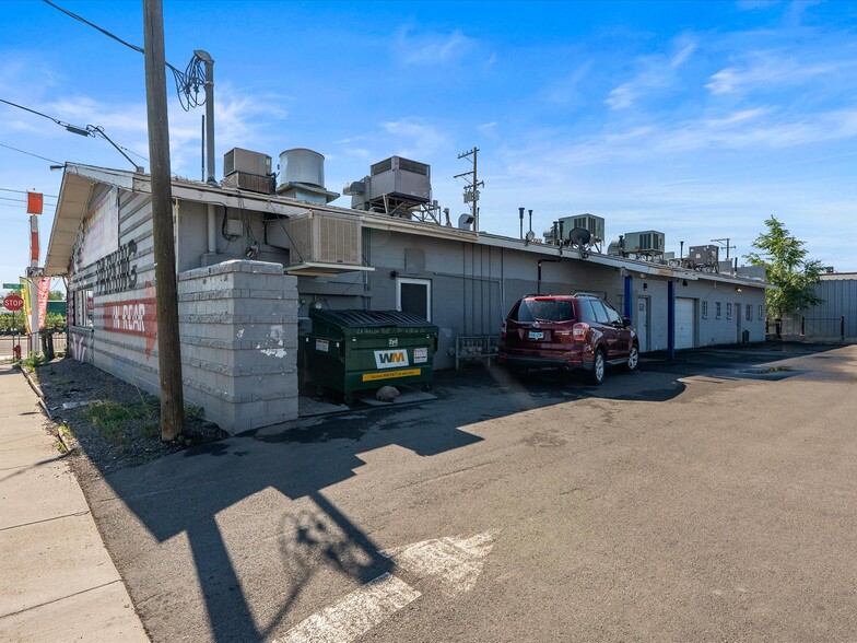 More Photos Of 301-309 S Kietzke Ln, Reno General Retail For Sale