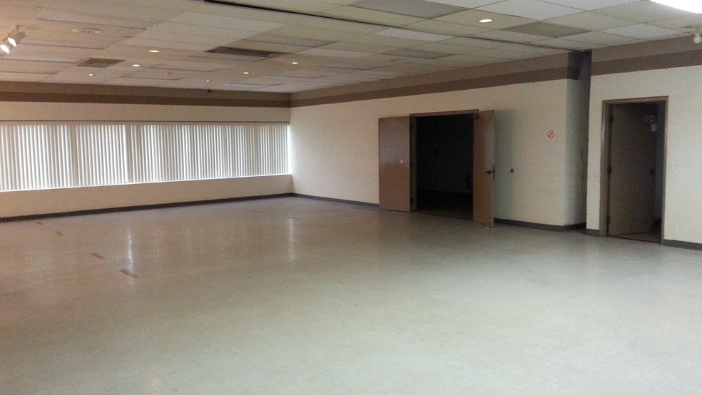 34781 Ryan Rd, Sterling Heights, MI 48310 Office For Lease