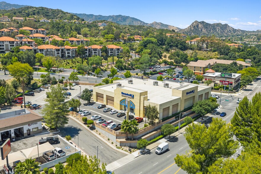 More Photos Of 24840 Pico Canyon Rd, Santa Clarita Freestanding For Sale
