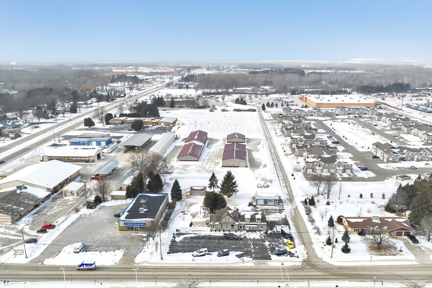 More Photos Of 513-529 Duluth Ave, Sturgeon Bay, Sturgeon Bay General Retail For Sale