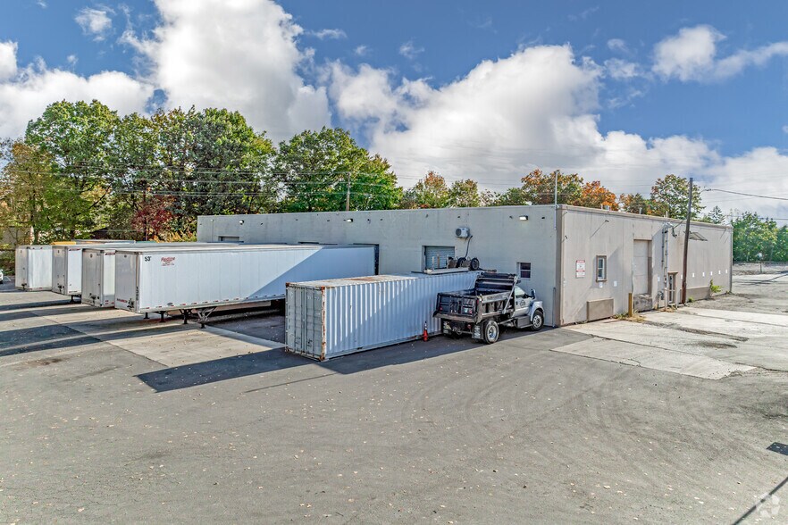 More Photos Of 310-316 Colfax Ave, Clifton Warehouse For Sale