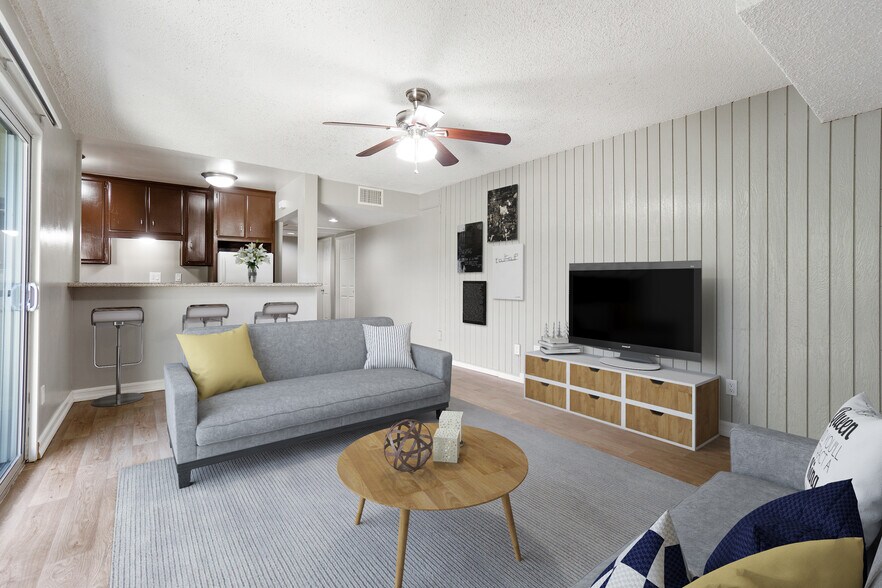 More Photos Of 5055 73rd St, San Diego Apartments For Sale