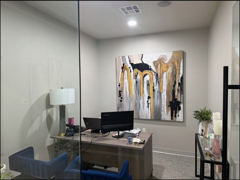 More Photos Of 4908 Lexington Sq, Amarillo Office For Sale