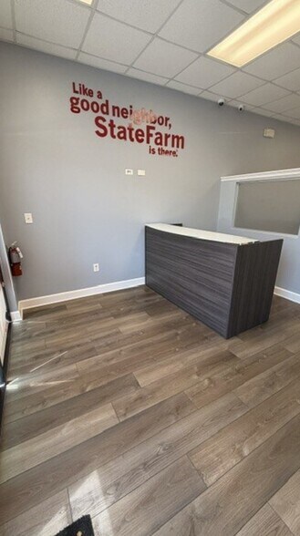 More Photos Of 42605-42681 Hwy 27, Davenport General Retail For Lease