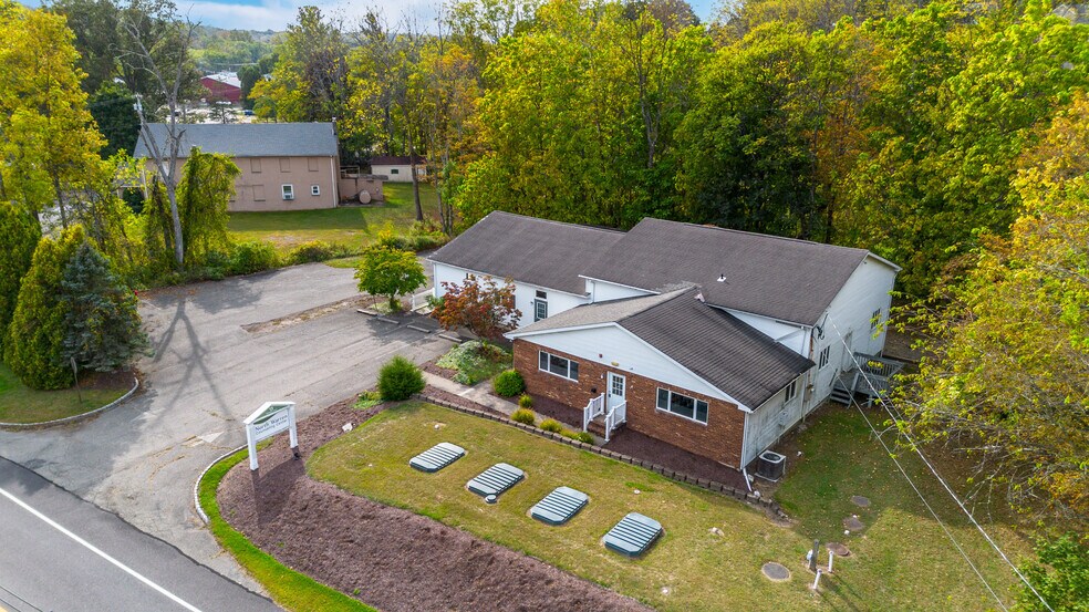 More Photos Of 13 Stillwater Rd, Blairstown Office For Lease