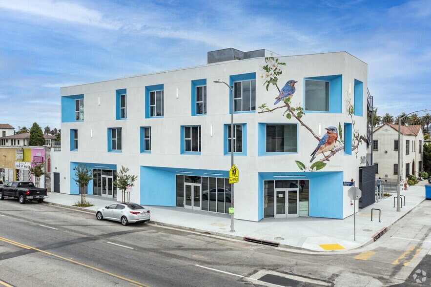Primary Photo Of 5124 W Adams Blvd, Los Angeles Apartments For Lease