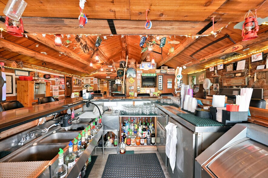 More Photos Of N2586 Spider Lake Trl, Birchwood Restaurant For Sale