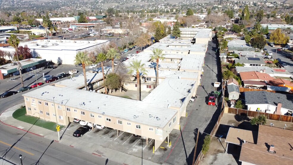 More Photos Of 2710-2718 Kollmar Dr, San Jose Apartments For Sale
