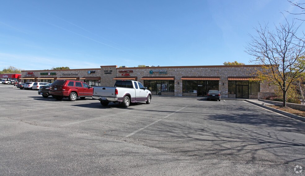 More Photos Of 8015-8029 State Line Rd, Kansas City Storefront Retail Office For Lease