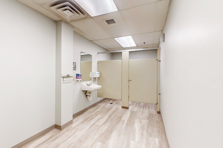 More Photos Of 185 State Route 183, Stanhope Medical For Sale