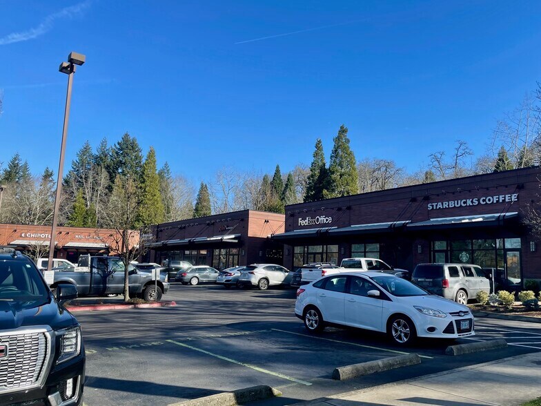 More Photos Of Centerpointe Dr @ Kruse Oaks Blvd, Lake Oswego Unknown For Lease