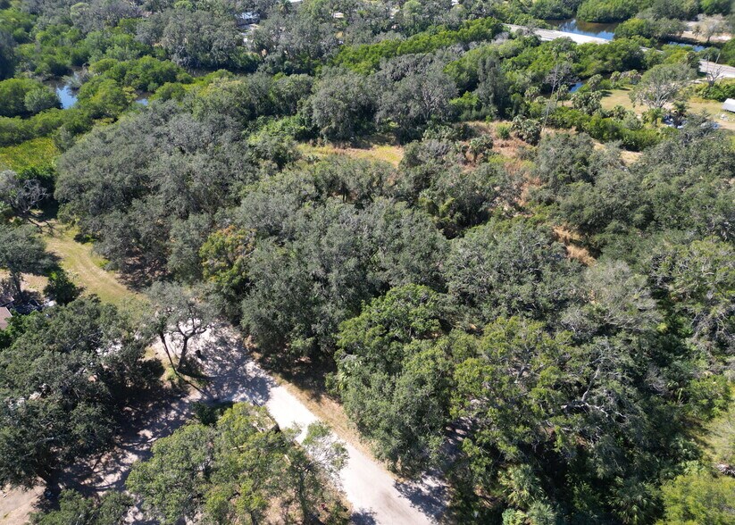 More Photos Of 301 E Shell Point Rd NE, Ruskin Land For Sale