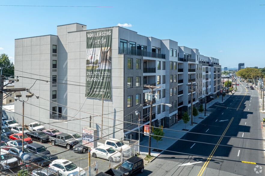 Primary Photo Of 859-869 Communipaw Ave, Jersey City Apartments For Lease