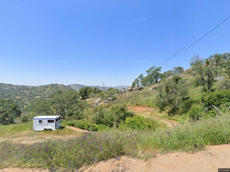 Primary Photo Of 39851 Iris Rd, Yokuts Valley Land For Sale