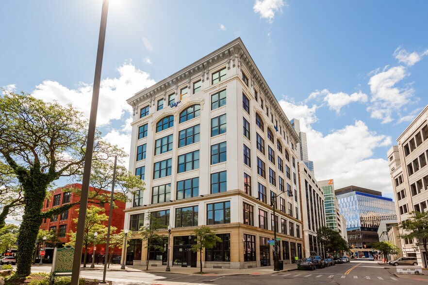 Primary Photo Of 230 E Grand River Ave, Detroit Office Residential For Lease