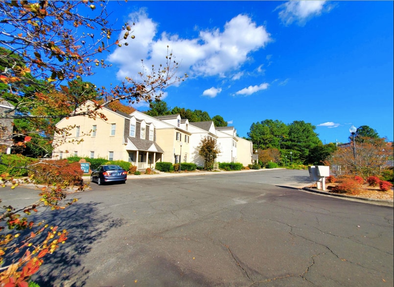 More Photos Of 1800 Martin Luther King Jr Pky, Durham Medical For Lease