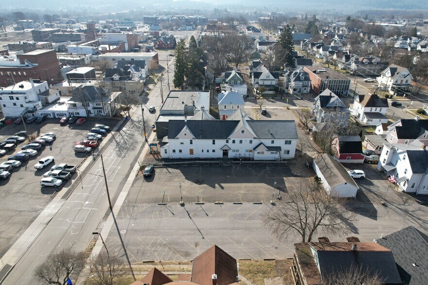 More Photos Of 1105 Monroe St, Endicott Office For Sale