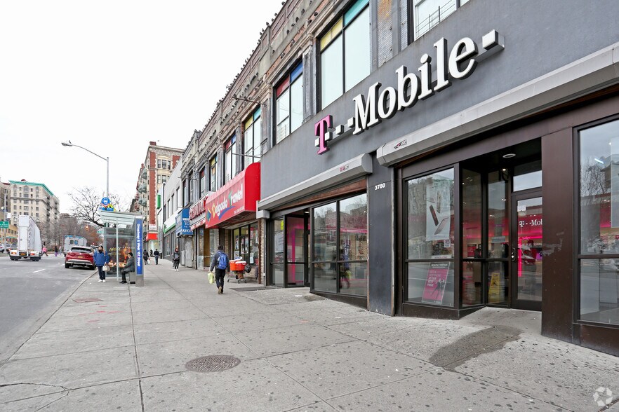 More Photos Of 553-561 W 157th St, New York Storefront Retail Office For Lease